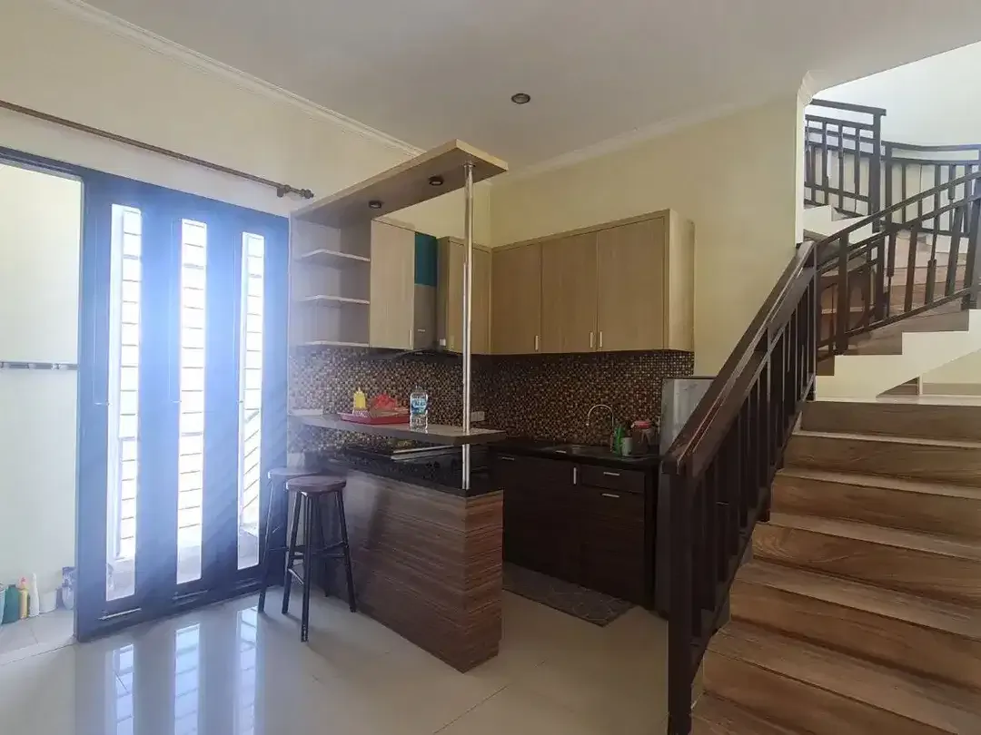 Disewakan Rumah Bagus area Renon - Image 5 of 10