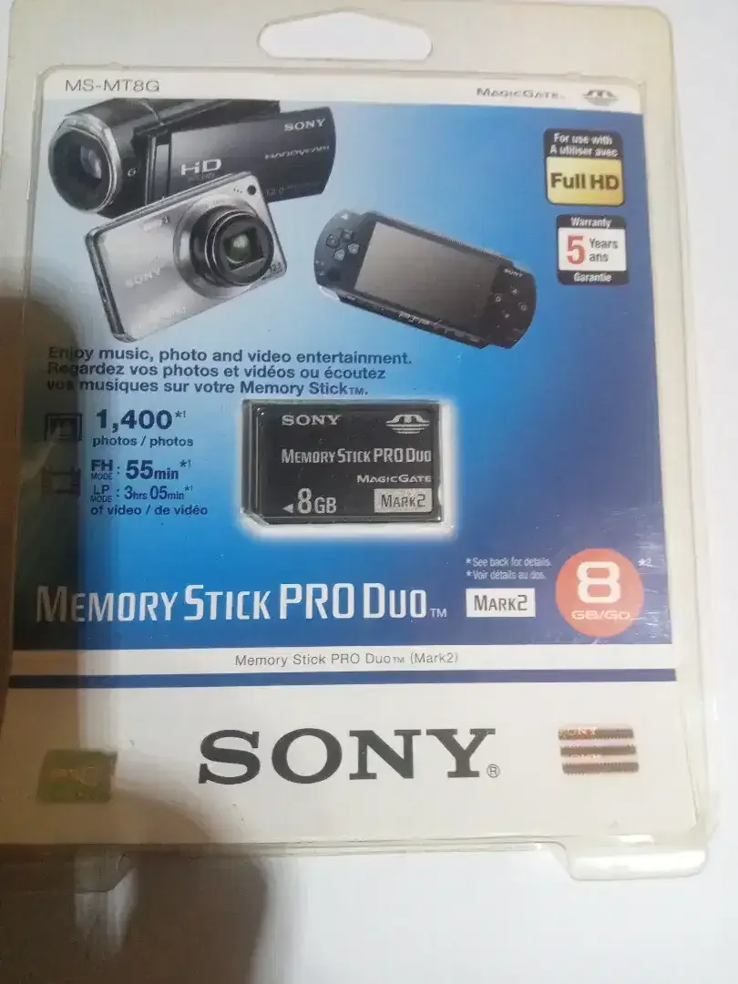 Memory stick PRO duo 8gb - 2pcs ( ambil semua 500.000 ) - Image 1 of 1