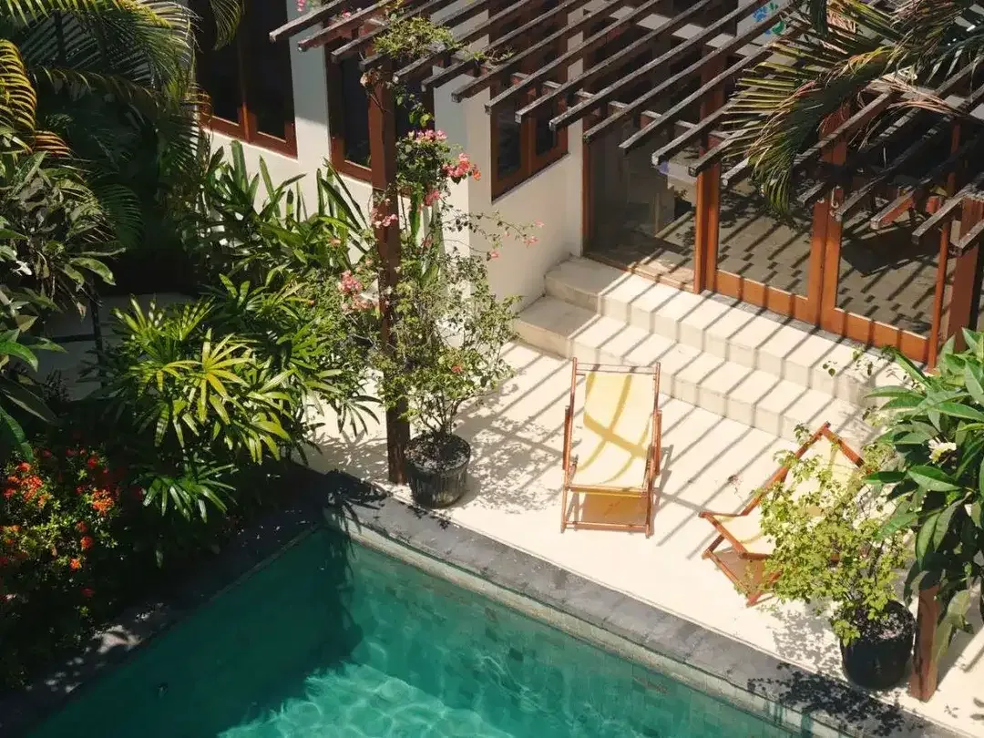 A resort in just 200 meters from the ocean in Canggu for lease - Image 9 of 10