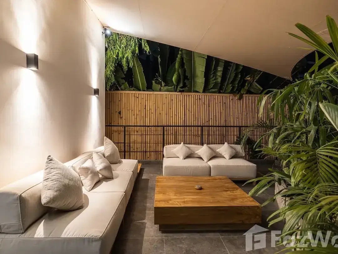 3 Bedroom Villa for sale in Batu Bolong, Bali - Image 5 of 10