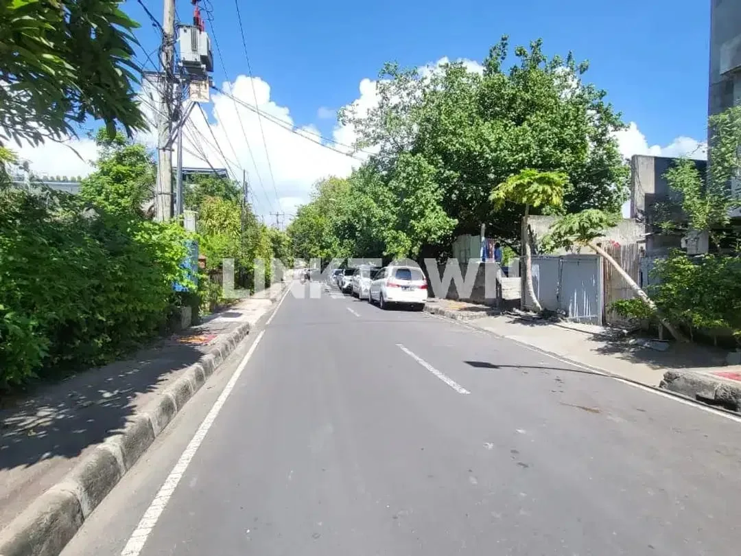 Beachfront Land in Pantai Jerman Kuta with Sunset View For Sale - Image 5 of 10