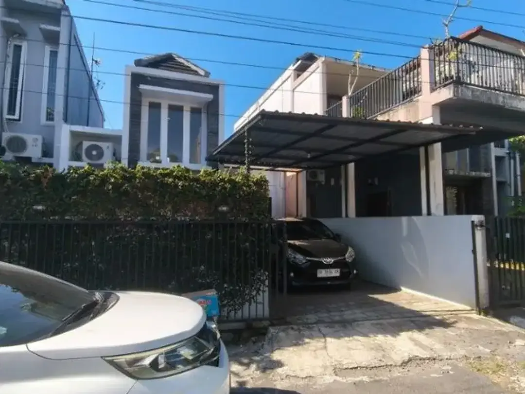 RUMAH GIRI DIAMOND RESIDENCE TAMAN GIRI JIMBARAN - Image 1 of 10