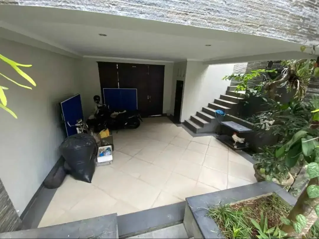 JUAL RUMAH SEMI VILLA GIANYAR - Image 6 of 10