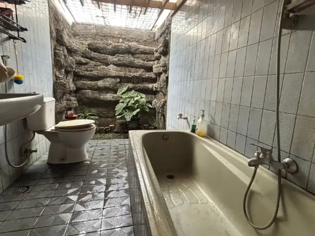 RUMAH DEKAT AREA PARIWISATA DI NYANG NYANG SARI DALAM BADUNG - Image 8 of 10