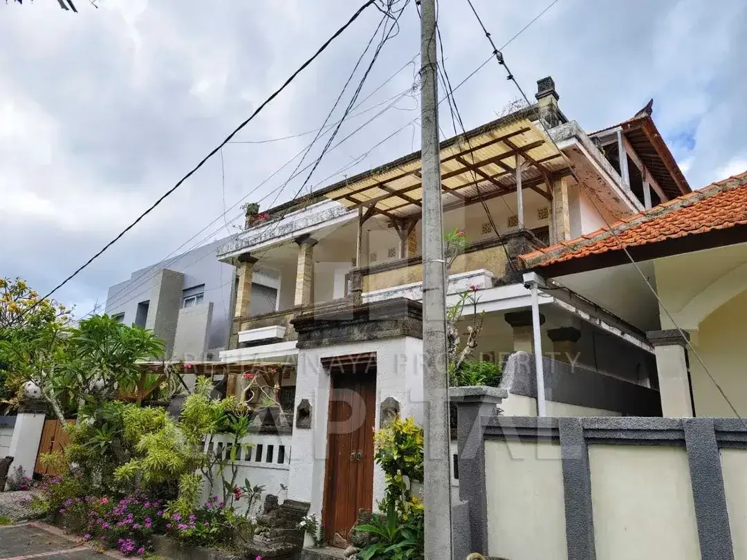 VILLA CANTIK 3 LANTAI DENGAN VIEW LAUT & GWK DI NUSA DUA BALI SIAP BANGET UNTUK KAMU MILIKI - Image 2 of 10