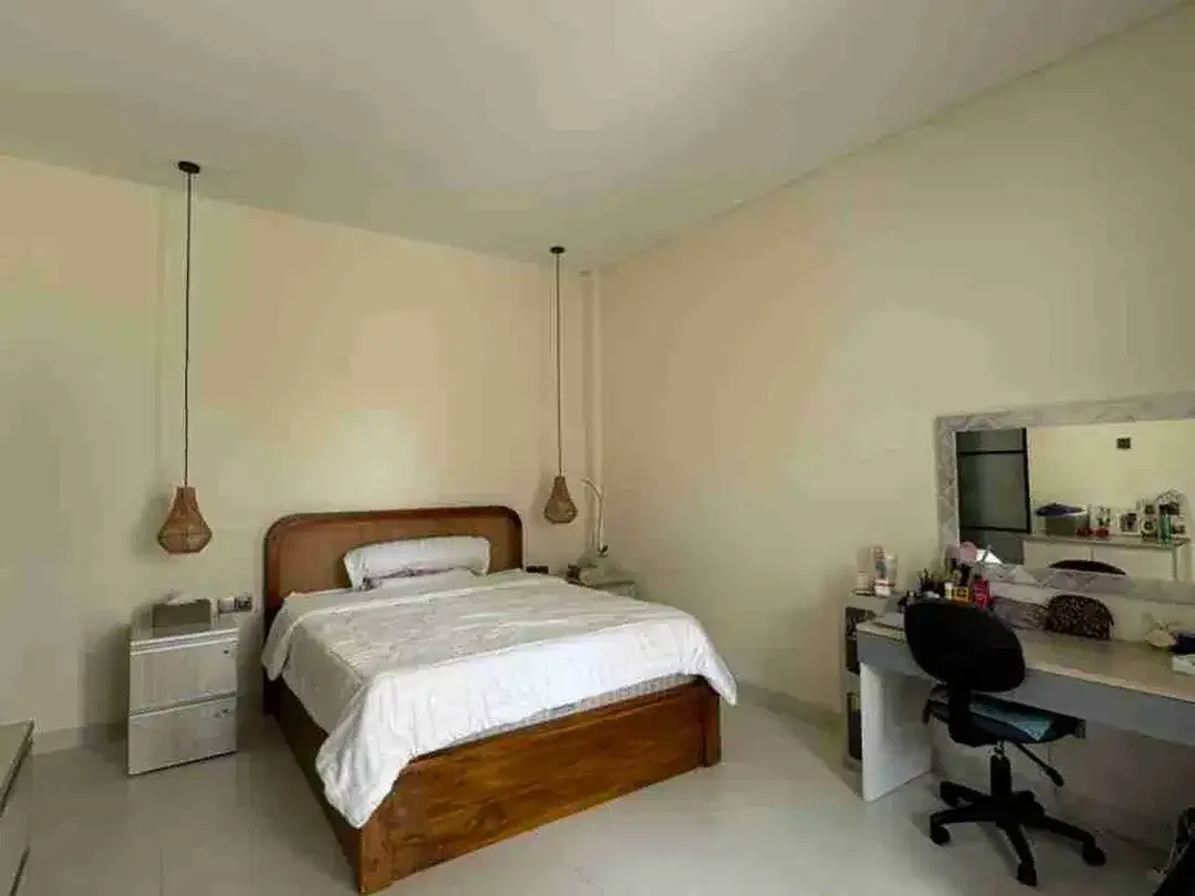RUMAH READY UNIT  3 KAMAR TIDUR DEKAT SANUR & RENON FULLY FURNISHED - Image 4 of 9