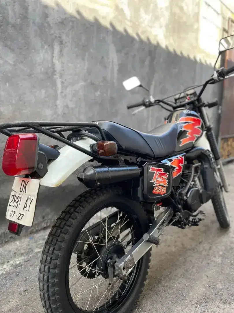 Suzuki TS 2002  asli Bali - Image 1 of 5