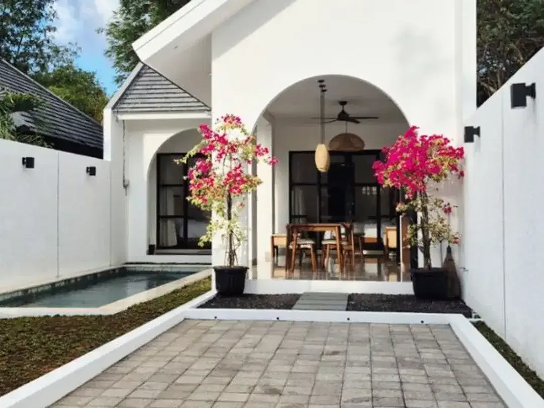 VILLA BARU 1 LANTAI DI TAMAN MUMBUL NUSA DUA BADUNG, BALI - Image 4 of 10