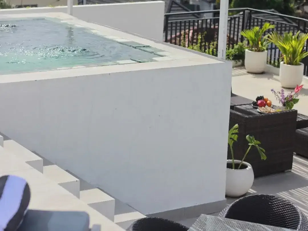 Leasehold - Contemporary 2-Bedroom Villa in Umalas with Rooftop Pool and Scenic Views - Image 2 of 10