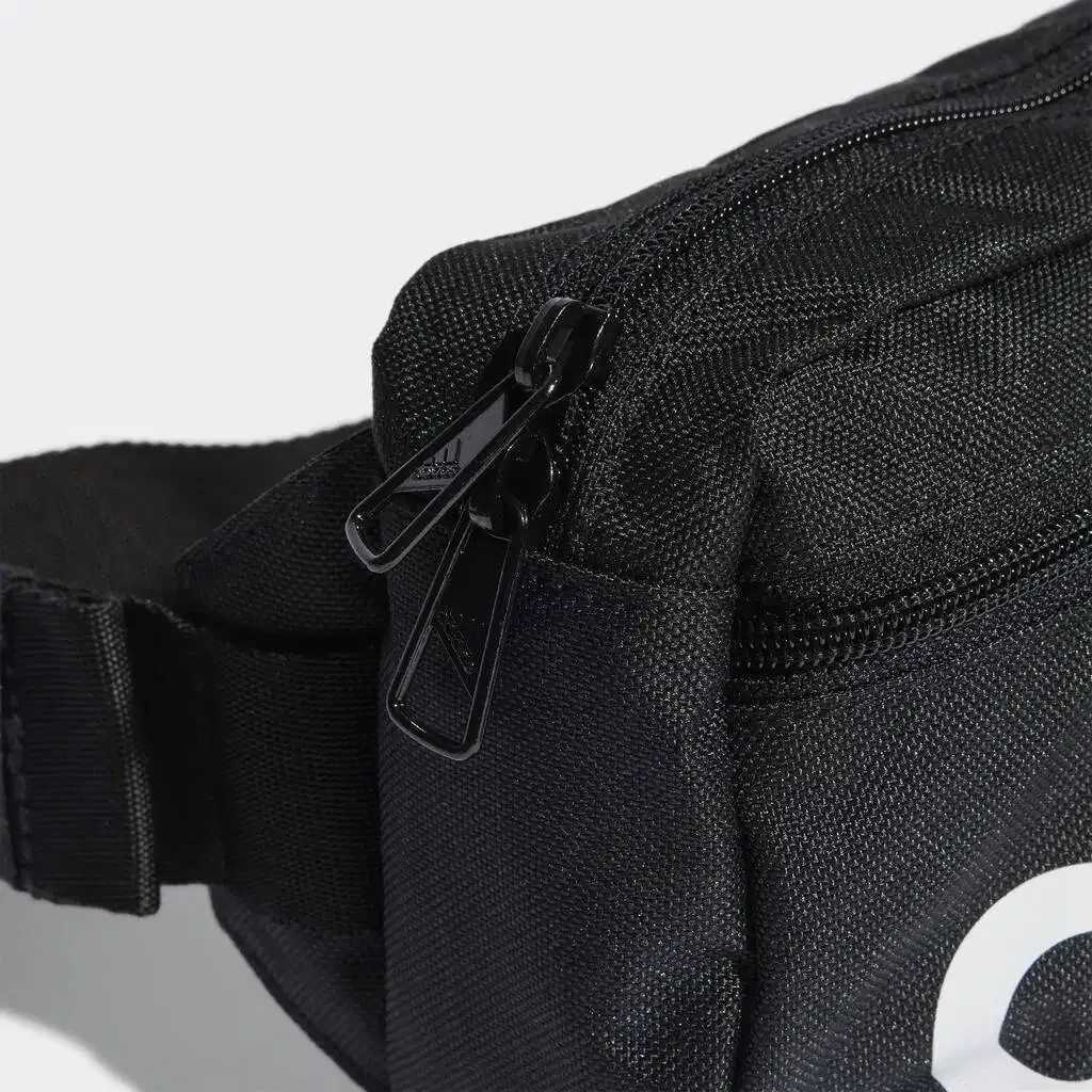 Tas Pinggang Adidas Essentials Original Baru - Image 5 of 6