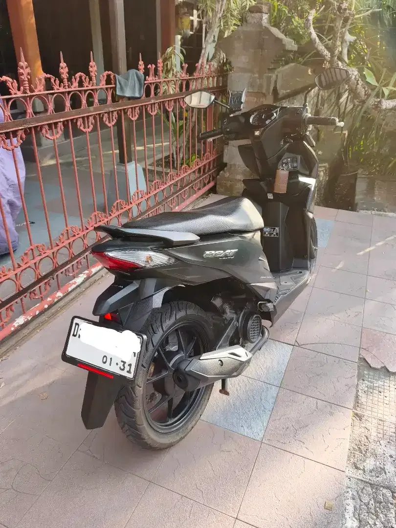 Honda Beat Deluxe 2020 LOW KM - Image 6 of 7