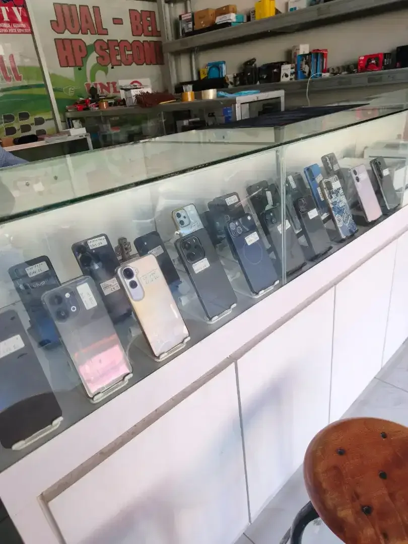 TERIMA JUAL HP SECOND SEGALA MERK & TIPE - Image 2 of 3
