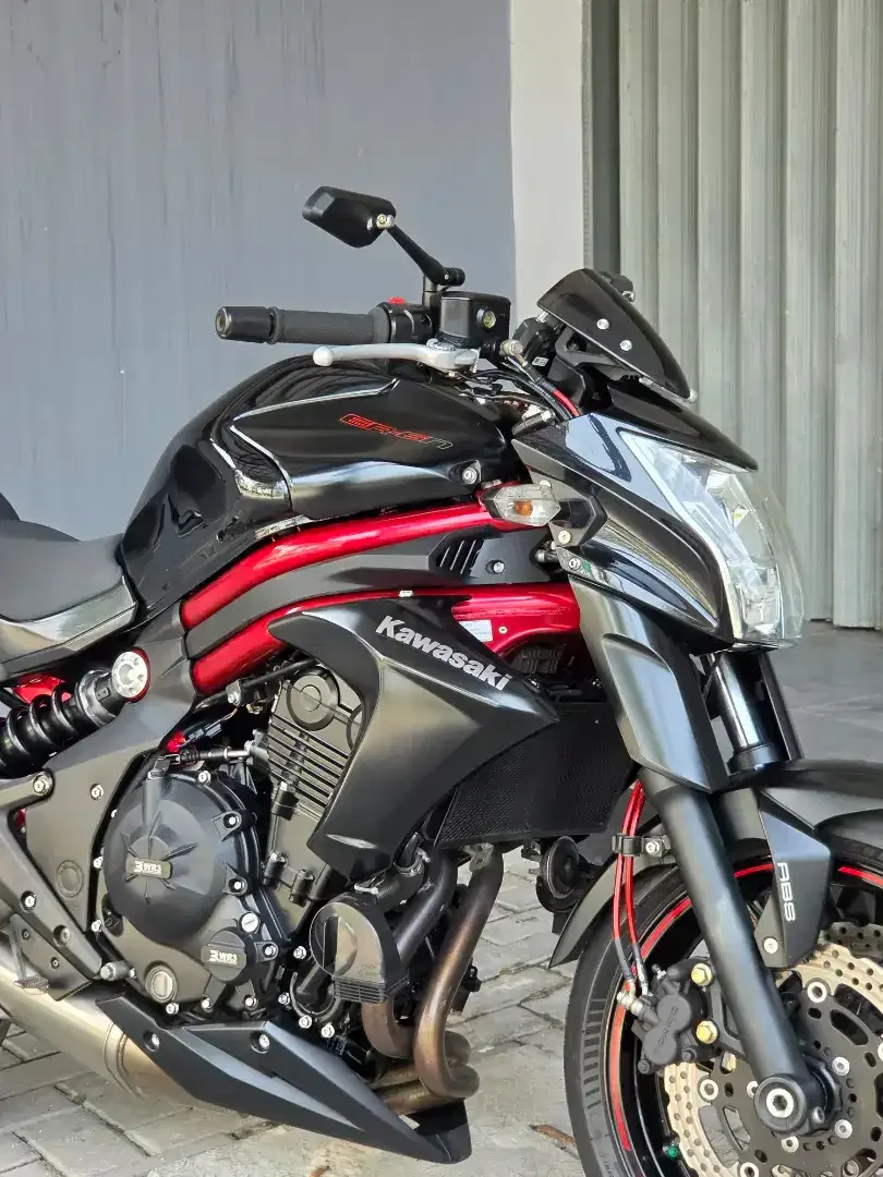 Moge Naked Kawasaki ER6N/ER6 ABS th 2015 Red Chasis Like New Siap Gas - Image 5 of 10
