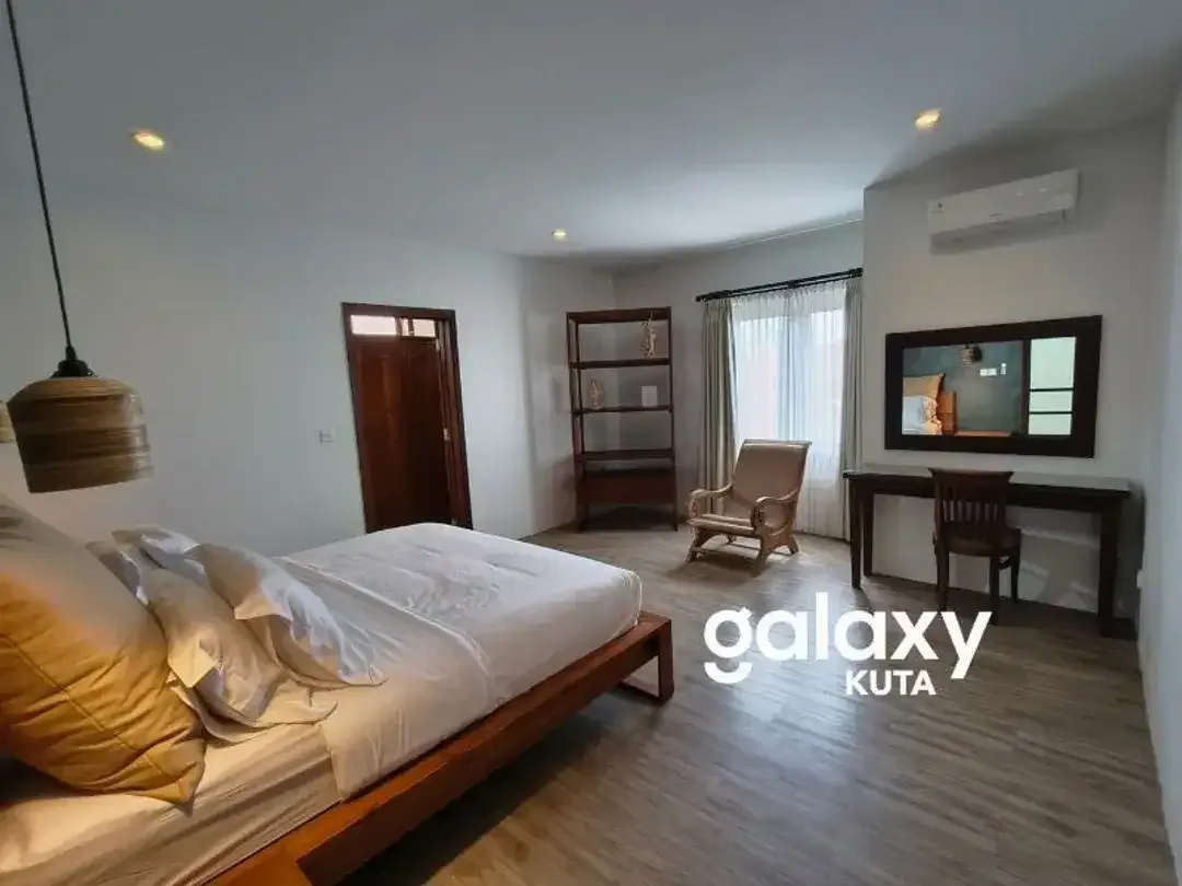 DISEWAKAN VILLA CANTIK DI PETITENGET DEKAT PANTAI BATU BELIG BADUNG - Image 9 of 10