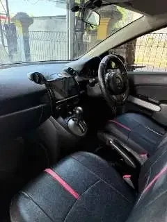 MAZDA 2 2013 MATIC ISTIMEWA DP 20jt - Image 6 of 8