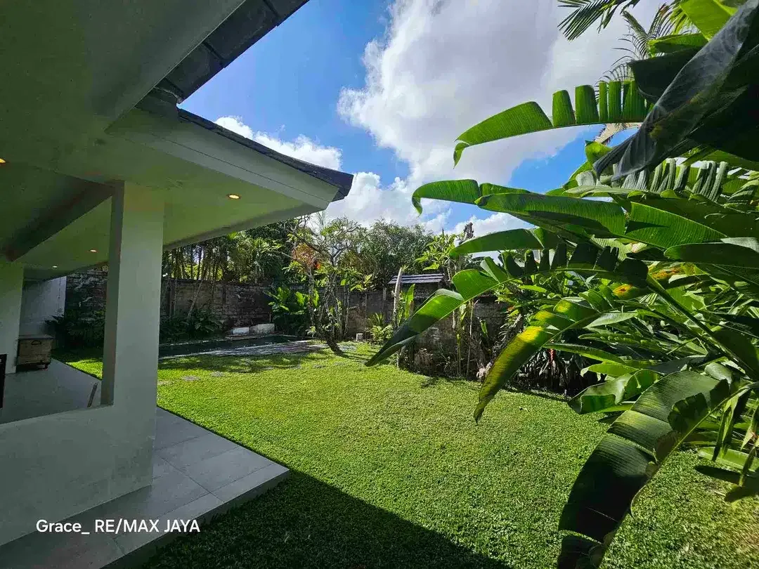 Serene 2 Bedroom Tropical Villa at Kerbokan, near by Lollypop School - Image 2 of 8