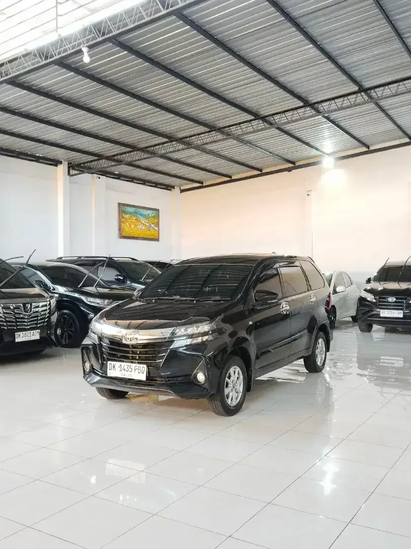 AVANZA G MATIC FACELIFT PAJAK BARU LOW KM SUPER ISTIMEWA - Image 1 of 8