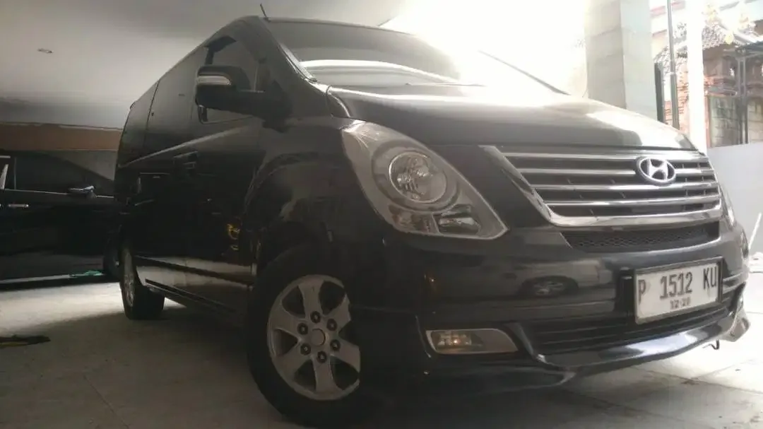Di jual Hyundai H-1 , diesel, automatic , CRDI, tahun 2012 - Image 3 of 10
