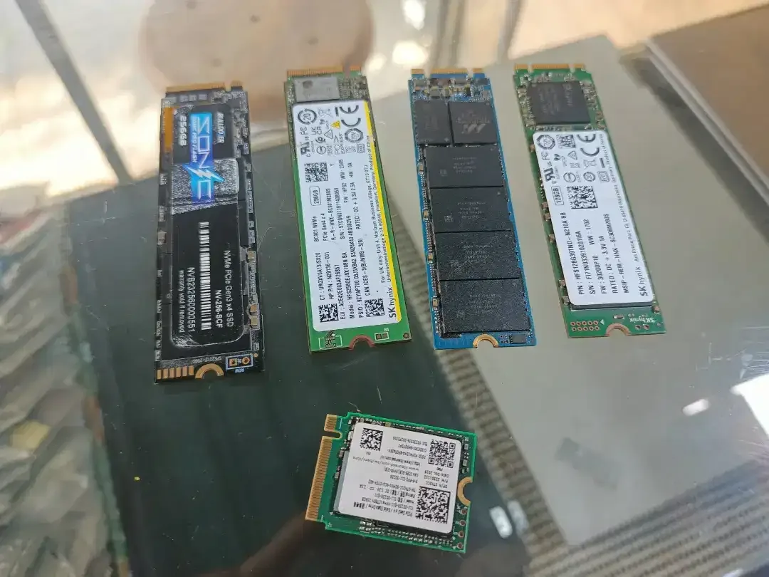 Dijual SSD M.2 Nvme second kondisi rusak - Image 1 of 1