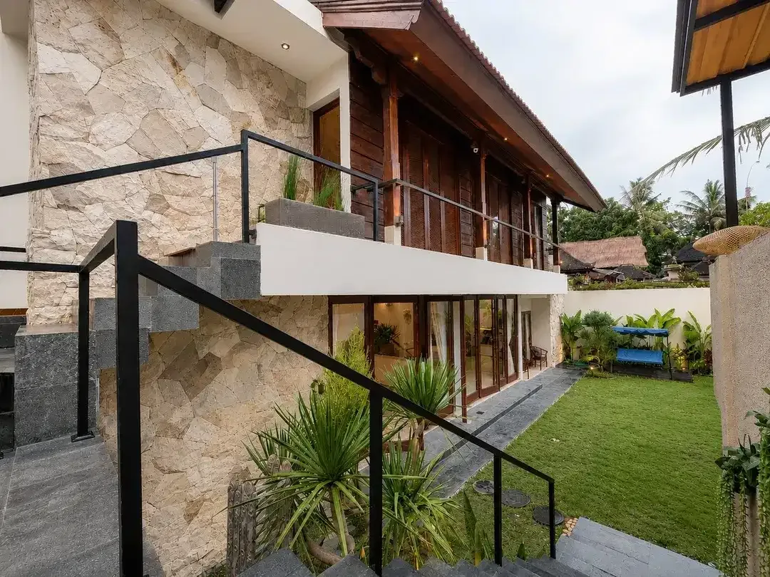 Luxury 3-Bedroom Villa With Private Pool For Lease In Ubud - Image 5 of 10