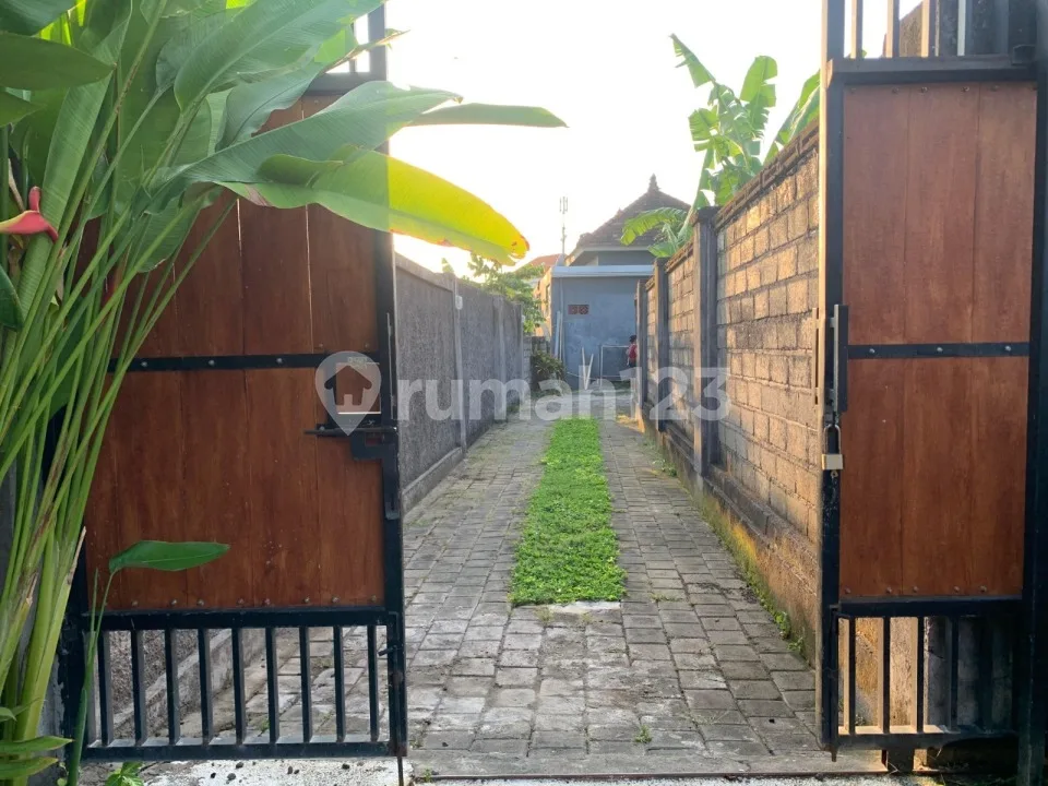 Rumah Asri Big Garden Fully Furnished dan Pool Tt - Image 4 of 4