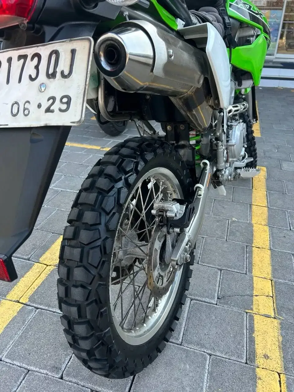 dijual KLX250, beli di 2024, ODO 4450km - Image 1 of 10