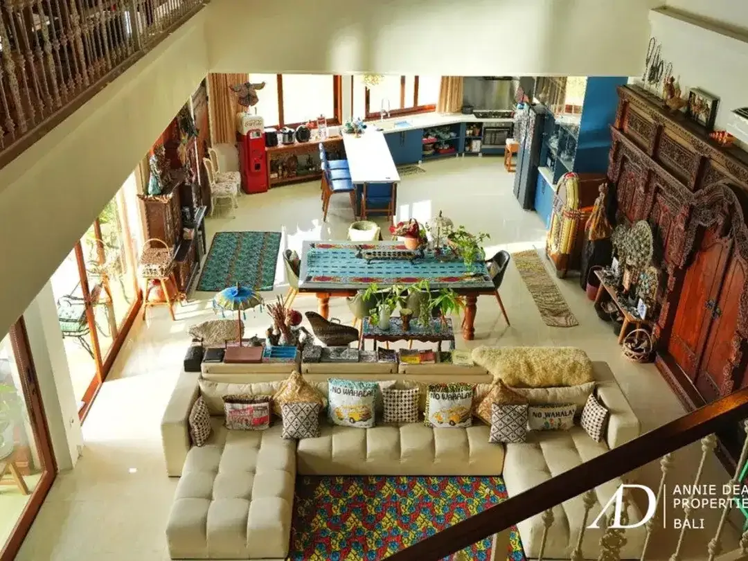 FREEHOLD COLONIAL-STYLE 6-BEDROOM VILLA WITH RICE FIELD VIEW - KABA-KABA - Image 10 of 10
