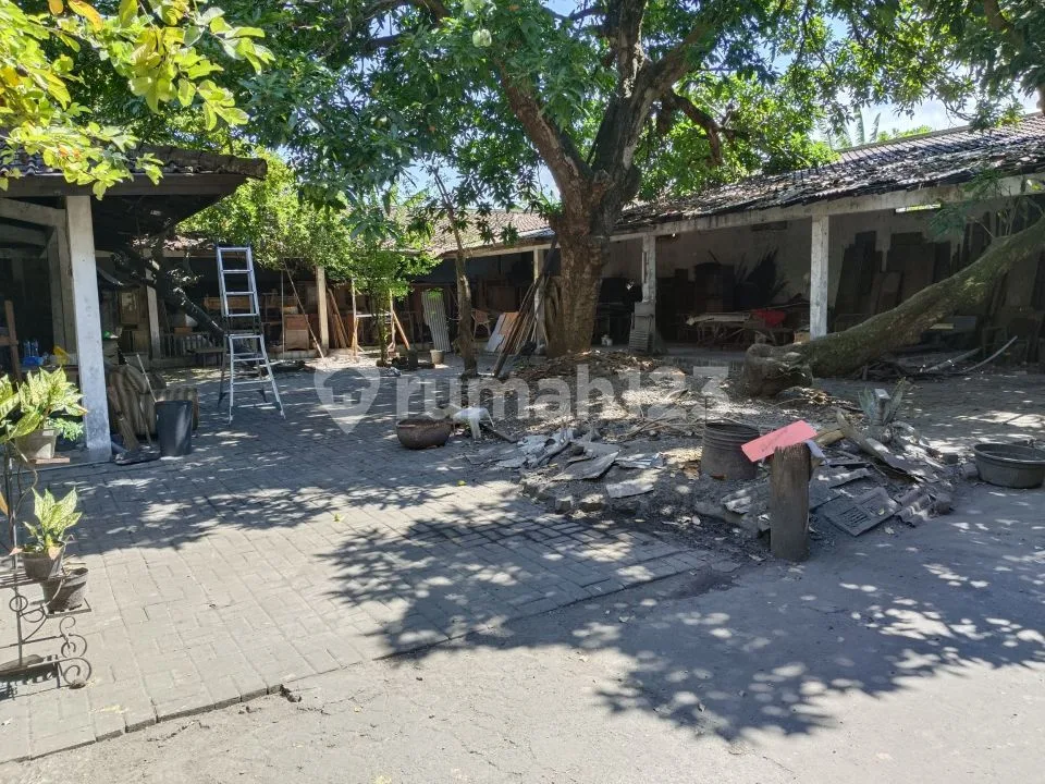 Langka! Jual Dibawah Njop Tanah Bonus Bangunan Pinggir Bypass - Image 1 of 4