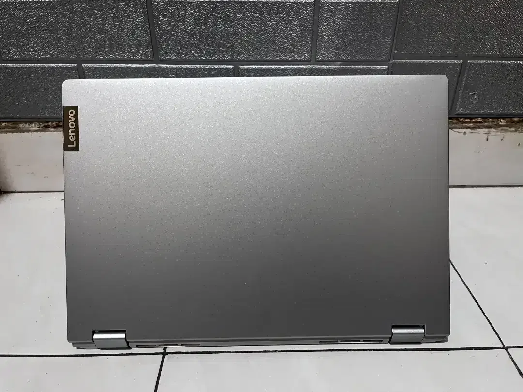 Dijual Laptop 2 in 1 Lenovo ideapad C430 Amd ryzen 5 (ram 8/nvme 256) - Image 4 of 8