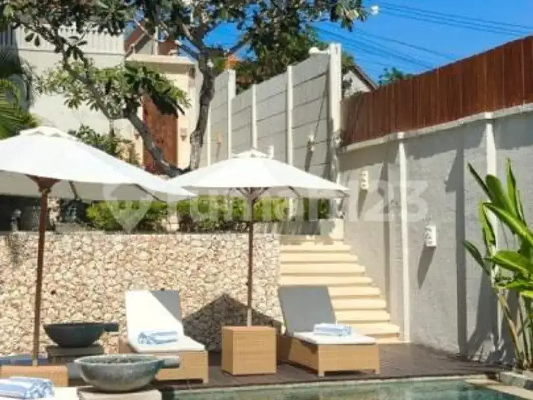 For Sale Luxury Villa Modern Style At Ungasan - Image 7 of 10