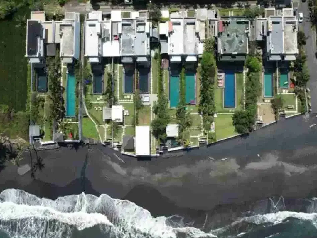 Villa tepi pantai keramas gianyar - Image 2 of 10