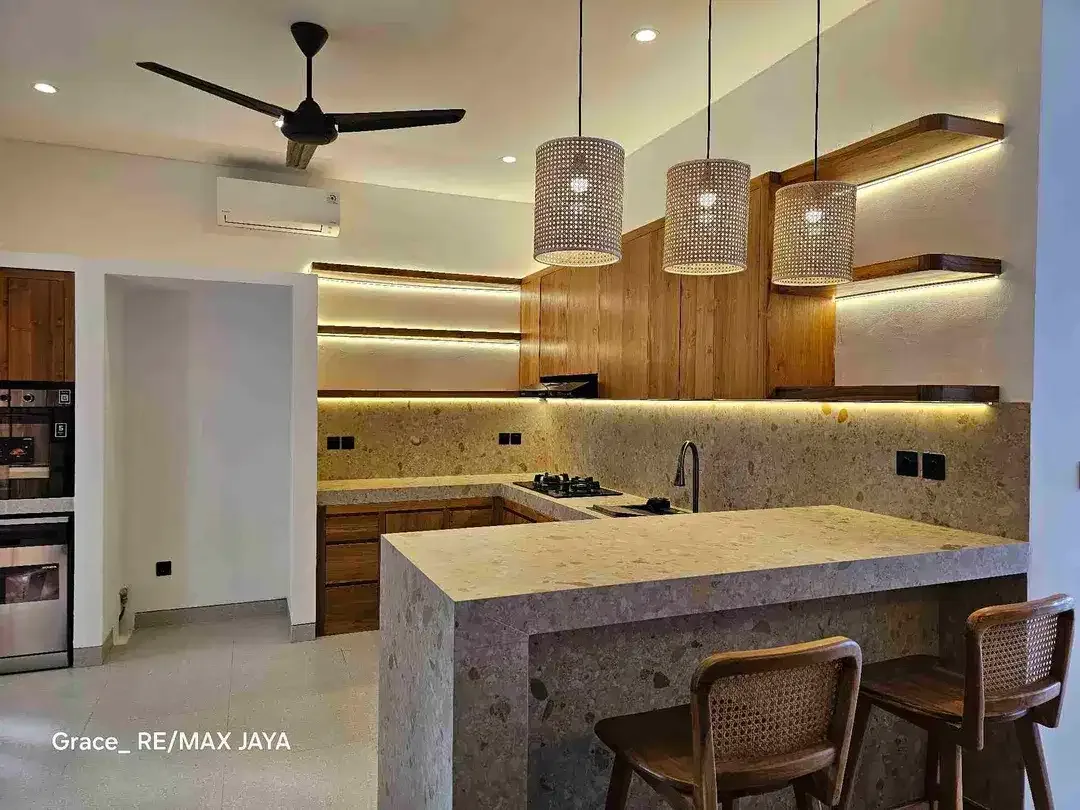 Modern Mediterranean Villa at Ungasan, Jimbaran - Image 3 of 10