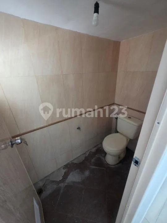 For Rent: Modern 3+1 Bedroom Townhouse In Kerobokan - Image 4 of 4