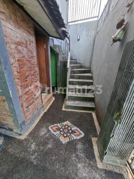 Rumah 2 Lantai 4 Kamar Dalung Kuta Utara untuk Kantor Gudang - Image 4 of 4