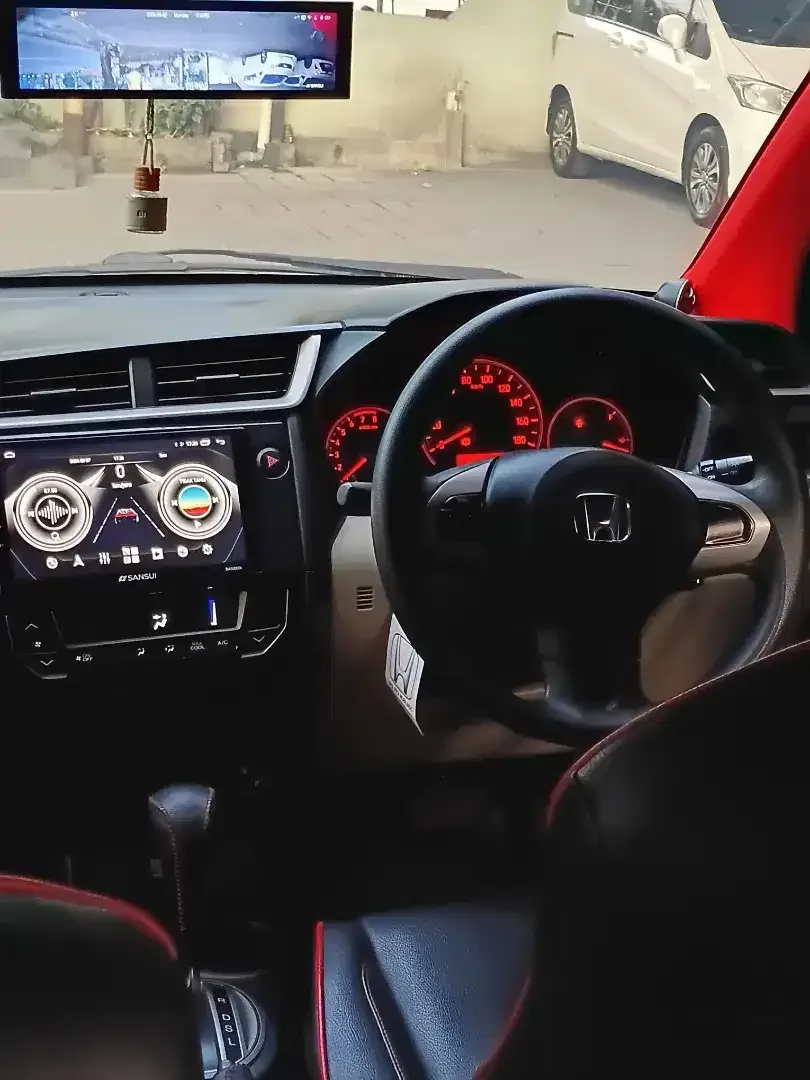 HONDA BRIO UP RS AUTOMATIC ASLI BALI LOW KM - Image 7 of 10