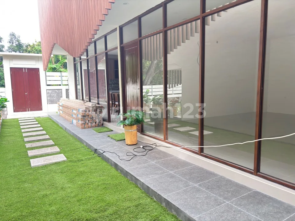 Available 8 Unit Villa For Long Lease At Semer Kerobokan. Kuta Utara - Image 2 of 4