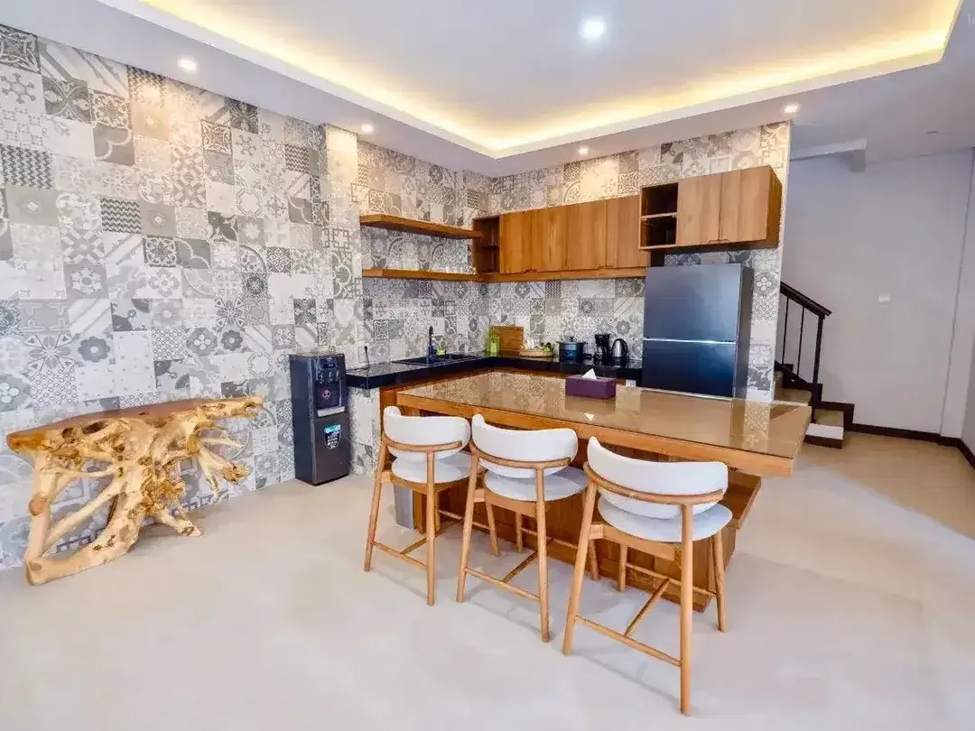 FOR SALE VILLA CANTIK OCEAN VIEW SANGAT TENANG LOKASI BAGUS DI GIANYAR - Image 3 of 10