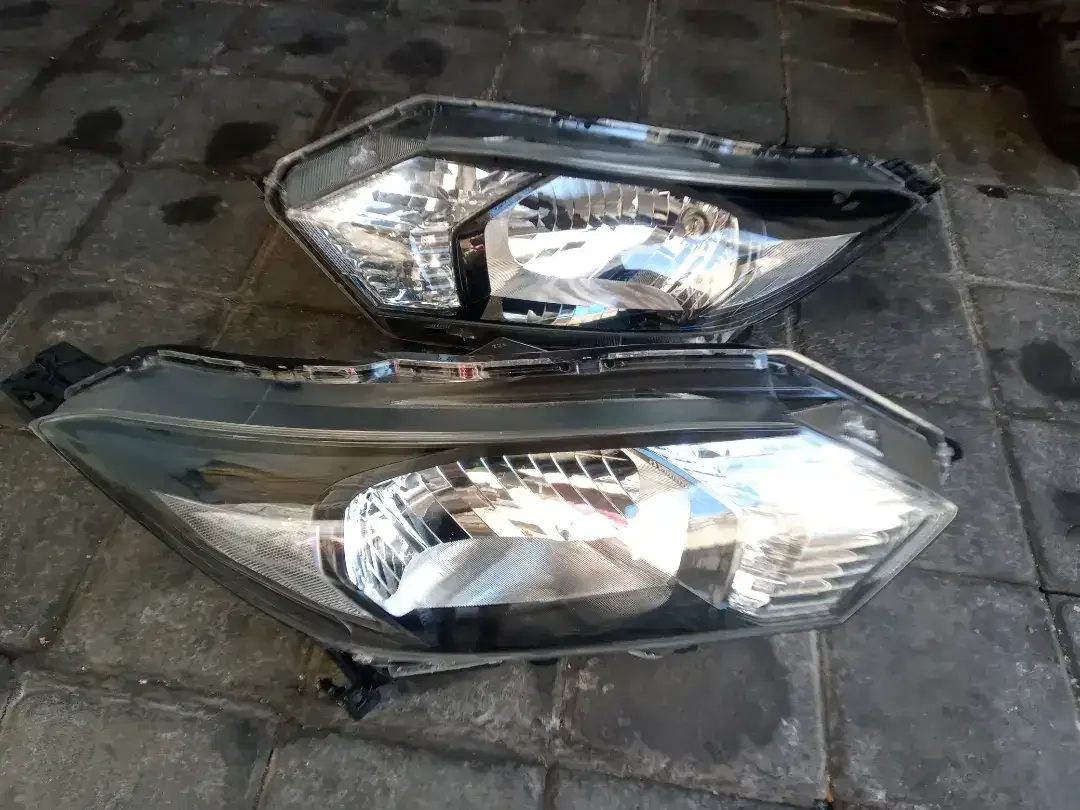 Lampu Hrv 2017 super mulus original Honda - Image 2 of 4