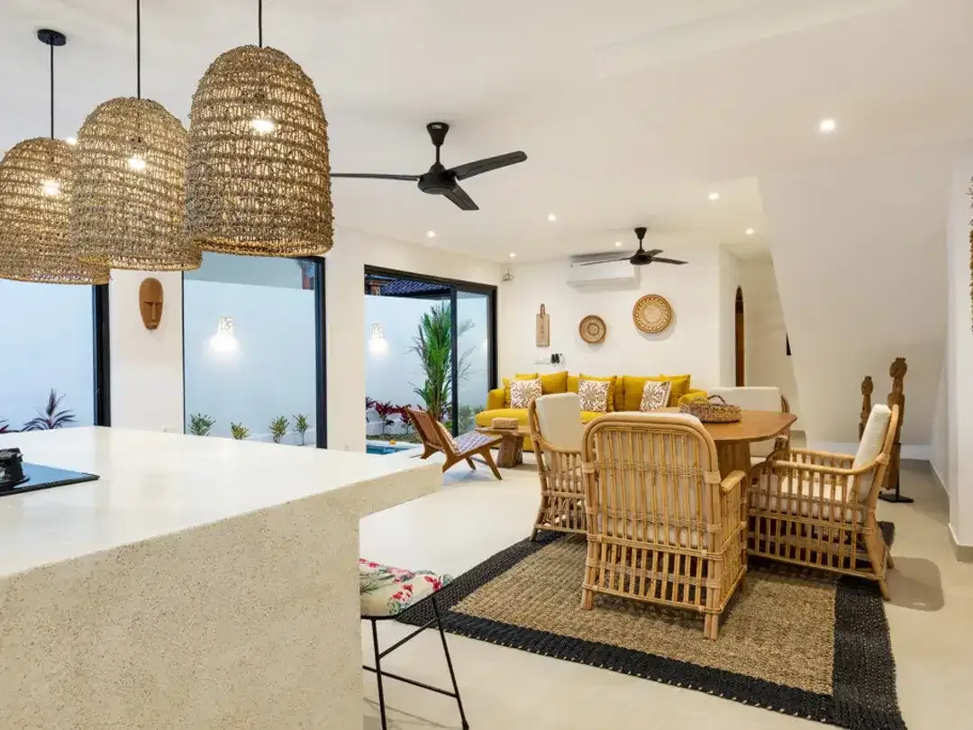 Leasehold - Stylish 2-Bedroom Villa in Seminyak (bordering Denpasar), Bali - Attractive Investment Opportunity - Image 10 of 10
