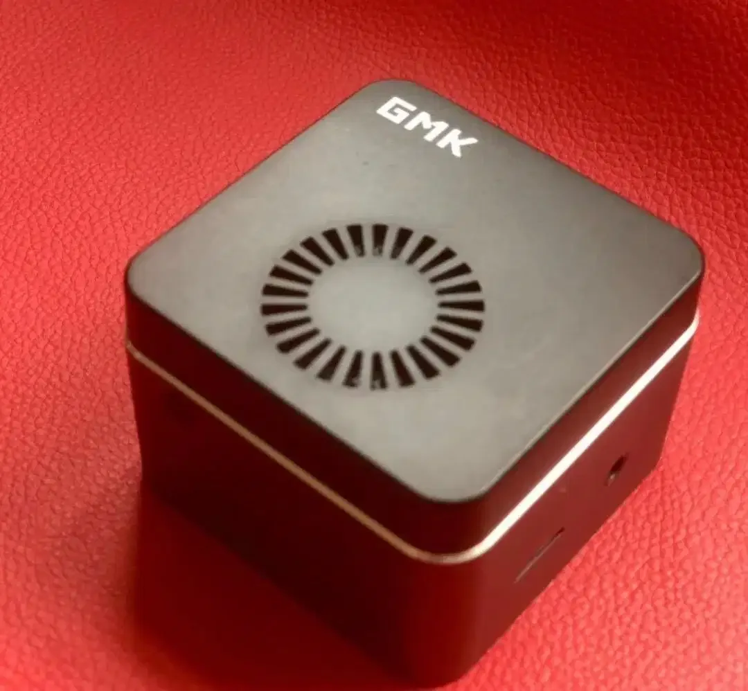 Mini PC Bisa Masuk Kantong - Image 1 of 5