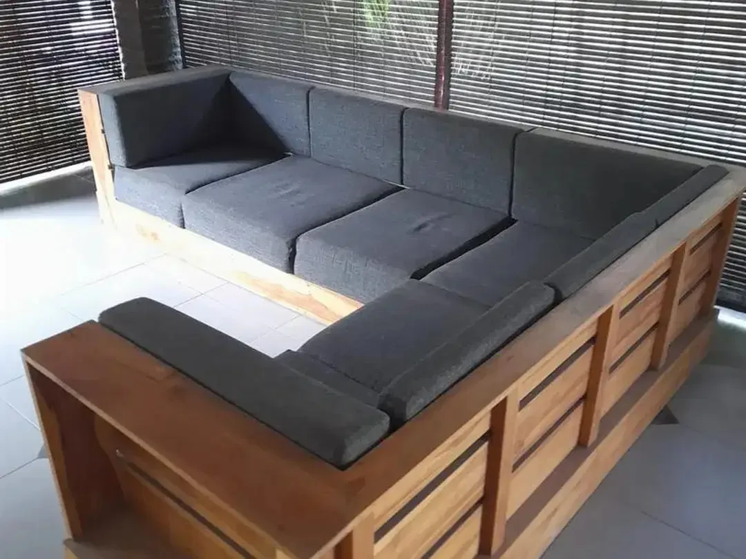 Villa Semi Furnished 3 Kamar Tidur Disewakan, di Canggu - Image 4 of 4