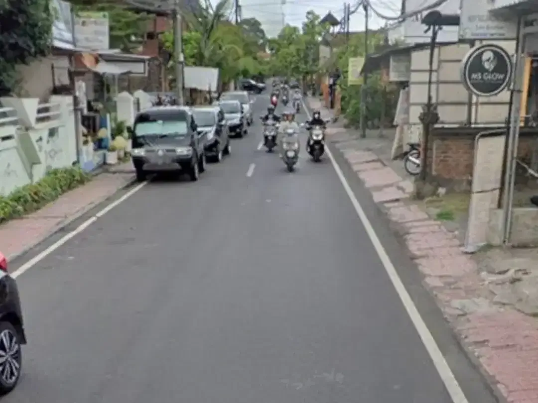 GEDUNG KANTOR LOKASI STRATEGIS DI KAPTEN REGUG DENPASAR - Image 7 of 10