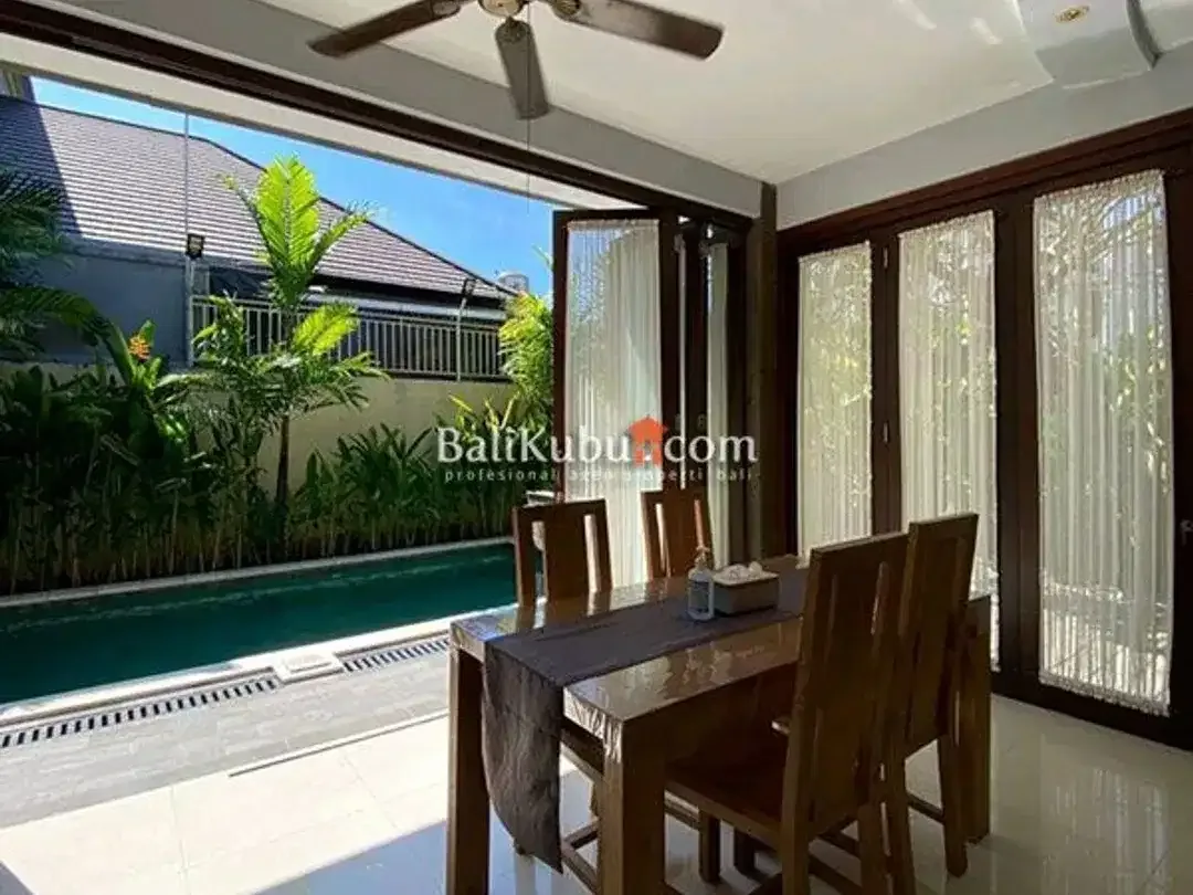 [AMR-080.GRT] Luxury 3-Bedroom Villa for Yearly Rent – Jl Tukad Balian, Denpasar - Image 4 of 10