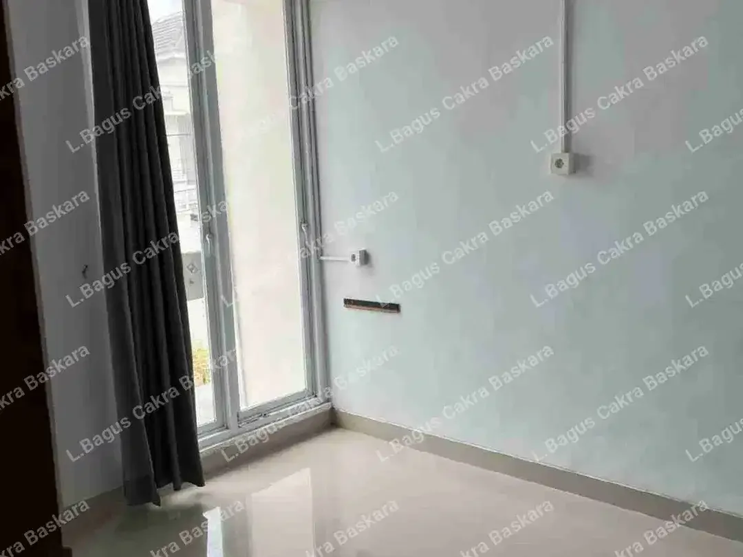 Disewakan Rumah  Minimalis Lt 2
Grand Srikandi, Munggu Badung - Image 4 of 10