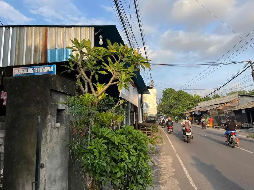 DIJUAL TANAH LUASAN KECIL PINGGIR JALAN RAYA MUNGGU TANAH BONUS BANGUNAN WARUNG - Image 2 of 5