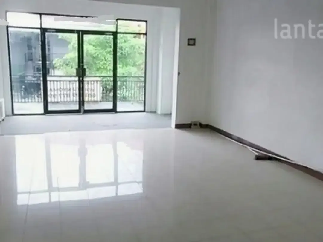 Ruko Murah di omplek istana kuta galleria di jalan utama - Image 3 of 10