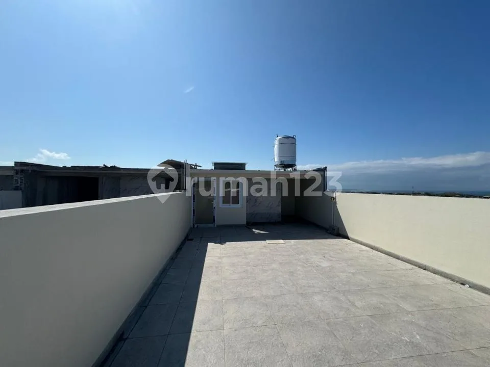 Ruko Ikonik 3 Lantai + Basement & Rooftop - Siap Jadi Magnet Bisnis di Benoa - Image 3 of 4