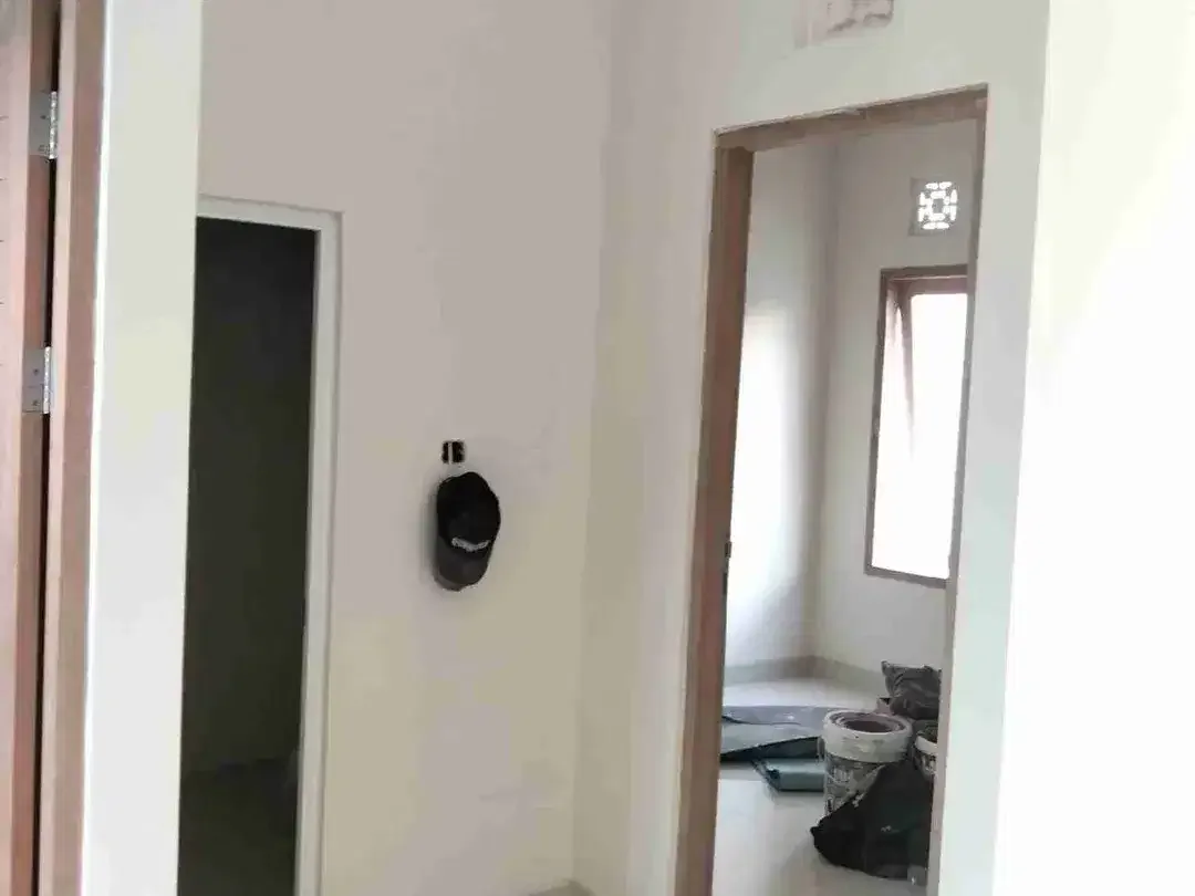 Dijual 3 unit rumah baru tahap finishing sudah 90%
Lokasi dekat pusat kota Denpasar
jalan gunung andakasa padangsambian - Image 8 of 10