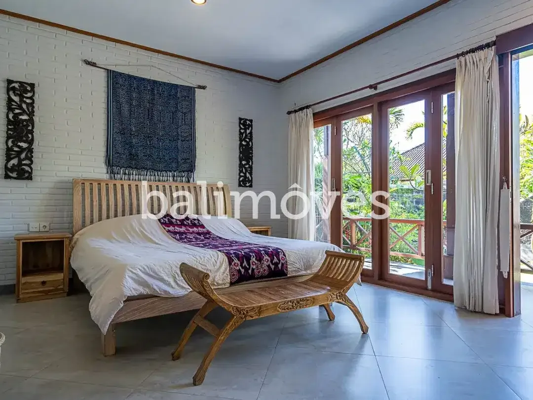 Dijual Rumah Dua Kamar Tidur yang Indah dan Nyaman  di Sanur - Image 8 of 10