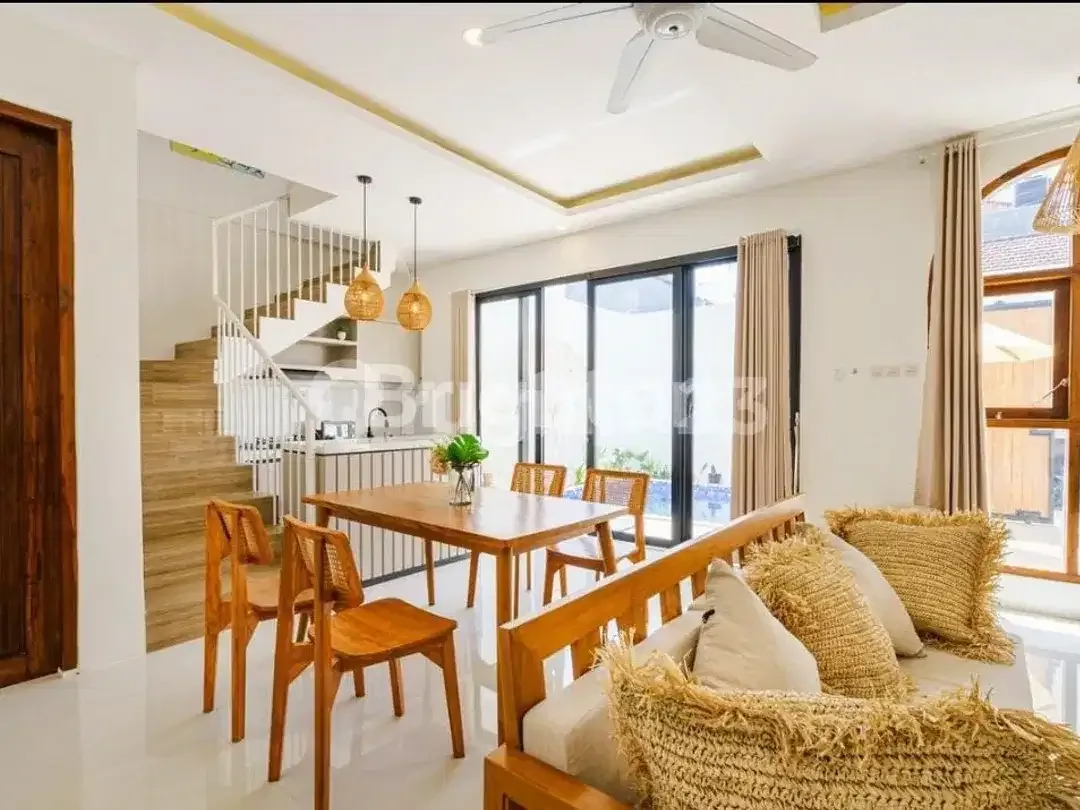 Turu Harga !!!dijual Villa Fully Furnished Di Canggu – Lokasi Strategis Dekat Pantai! - Image 1 of 8